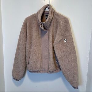 Vuori Tan Teddy Jacket